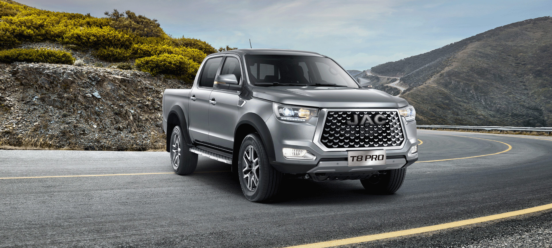 Nueva JAC T8 PRO 2.5: Equilibrio entre motorización y tecnología en camionetas pickups