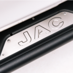 Pisaderas laterales deportivas