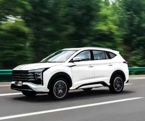 Viajes seguros en invierno: El SUV JAC ideal para proteger a tu familia en ruta